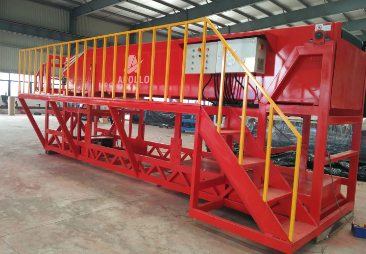 High Chassis Telescopic Conveyo02